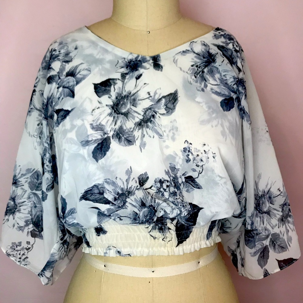 Atmosphere Chiffon Cropped White Floral 3/4 Blouse